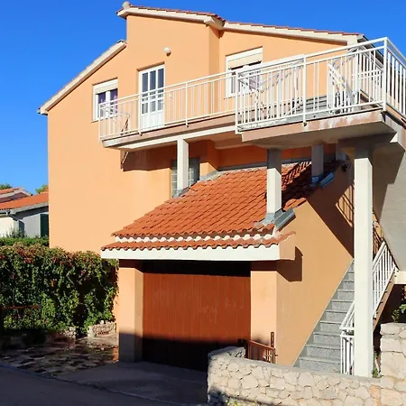 Appartamento With A Parking Space Bilo, Primosten - 9467 Zaboric