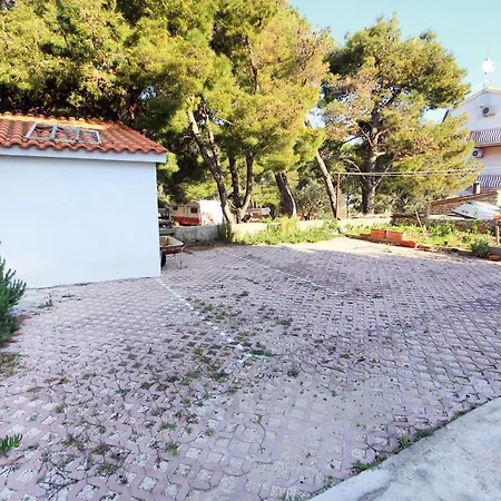 With A Parking Space Bilo, Primosten - 9467 Apartment