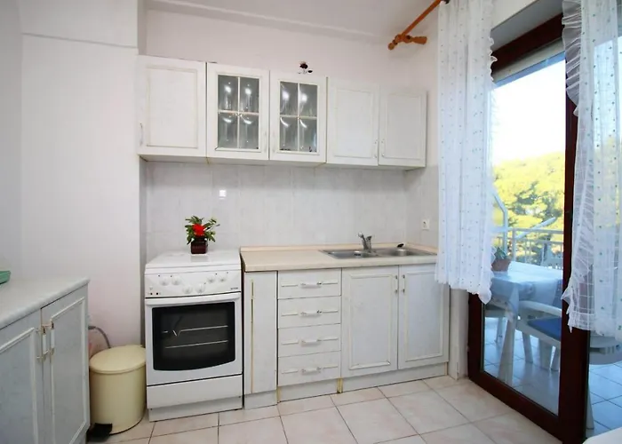 Appartement With A Parking Space Bilo, Primosten - 9467