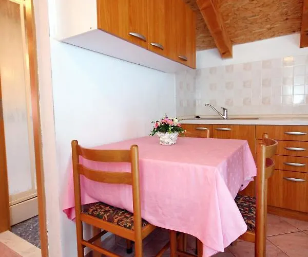 With A Parking Space Bilo, Primosten - 9467