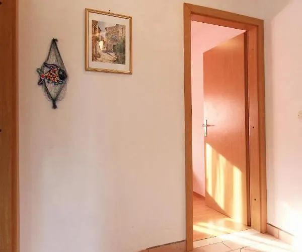 With A Parking Space Bilo, Primosten - 9467 Appartement